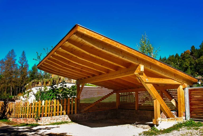 Carport aus Holz eine Alternative für Garage