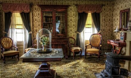 Wohnungseinrichtung im Retro-Stil